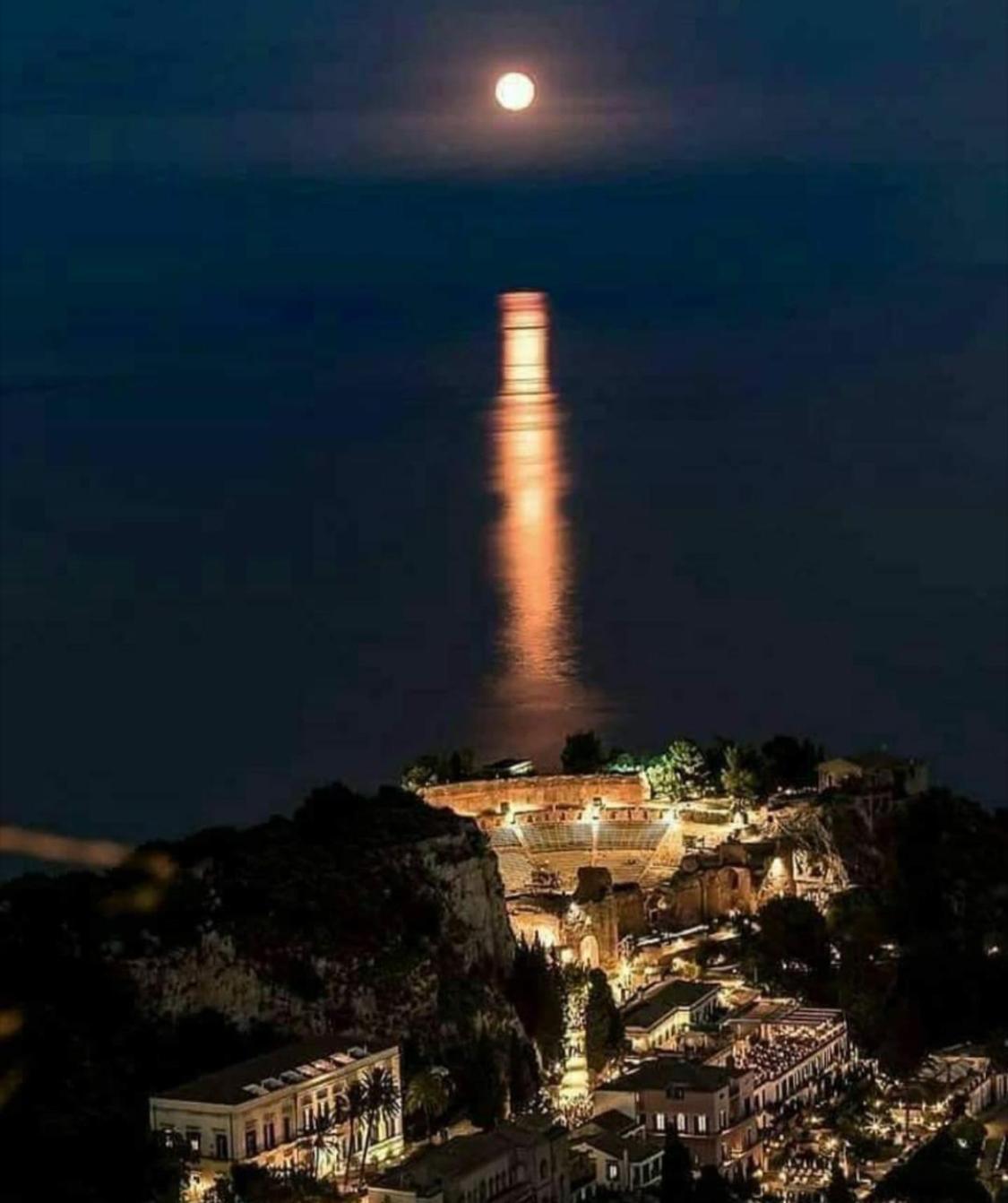 L'host In Apartamento Taormina